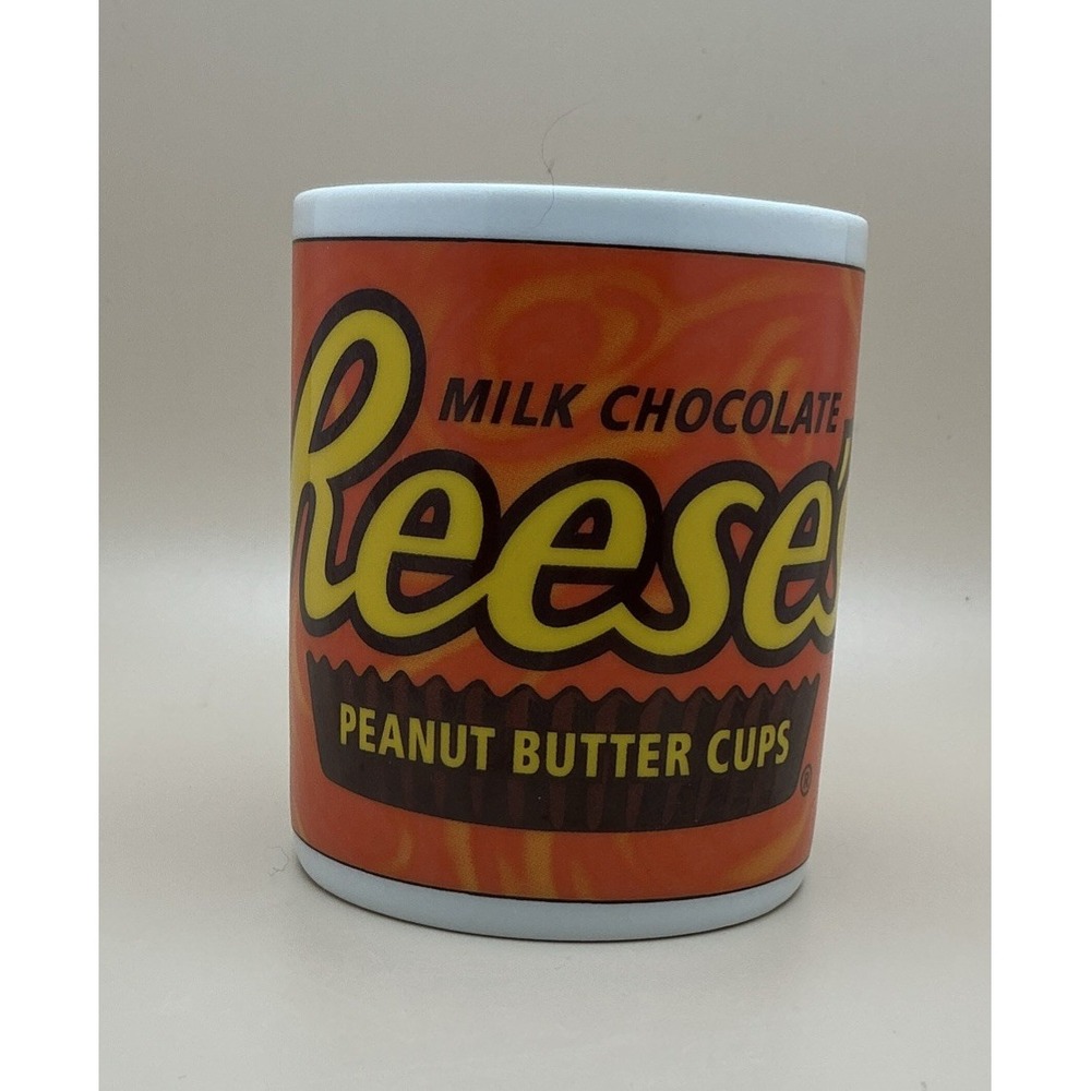 Hershey's Reese's Peanut Butter Cups 12oz Ceramic  Coffee Tea Collector Mug 2009